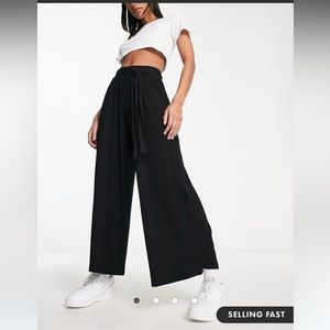ASOS DESIGN tie belt culottes in black